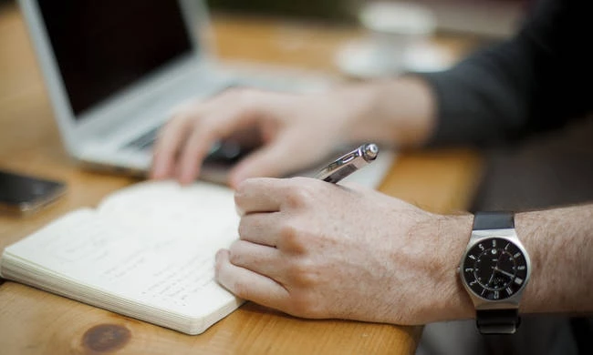 ΟΑΕΔ: Επιδότηση έως 36.000 ευρώ σε ανέργους – Δείτε πώς θα την διεκδικήσετε